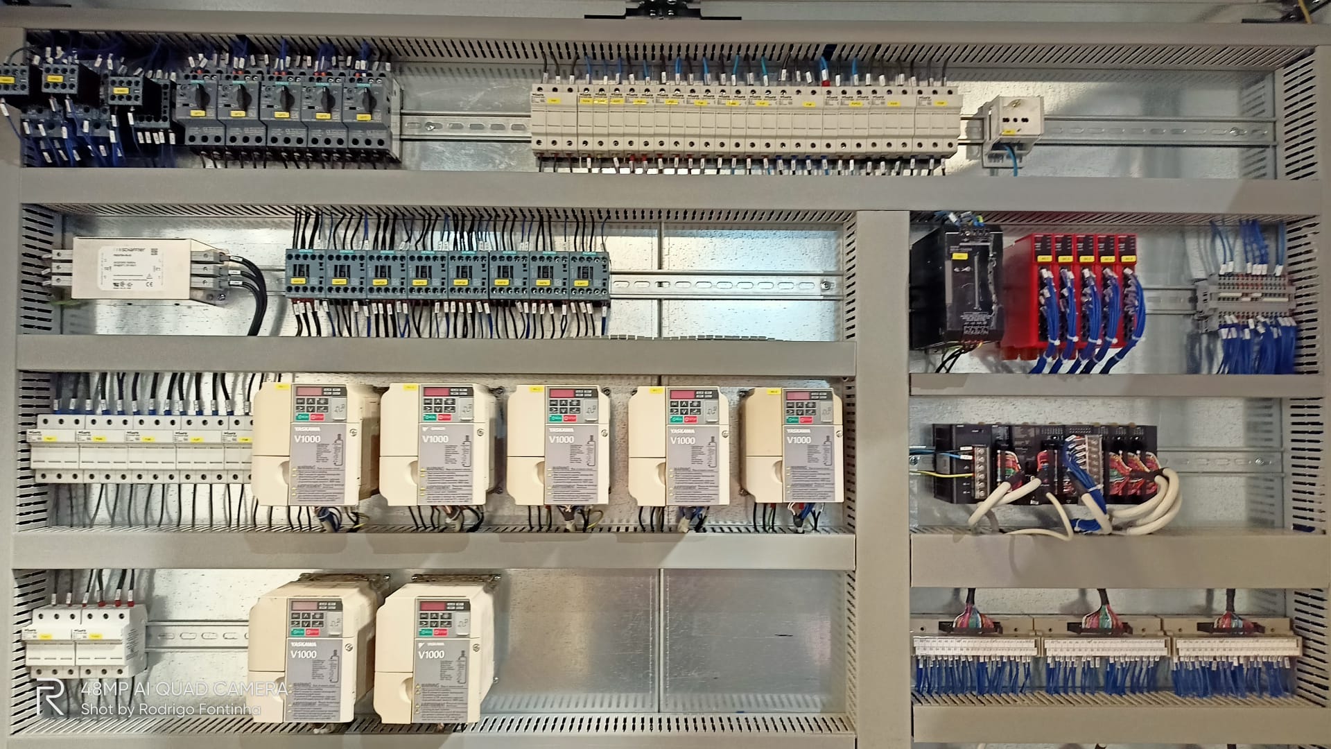 Instalação de quadros elétricos robótica e programação de automação industrial